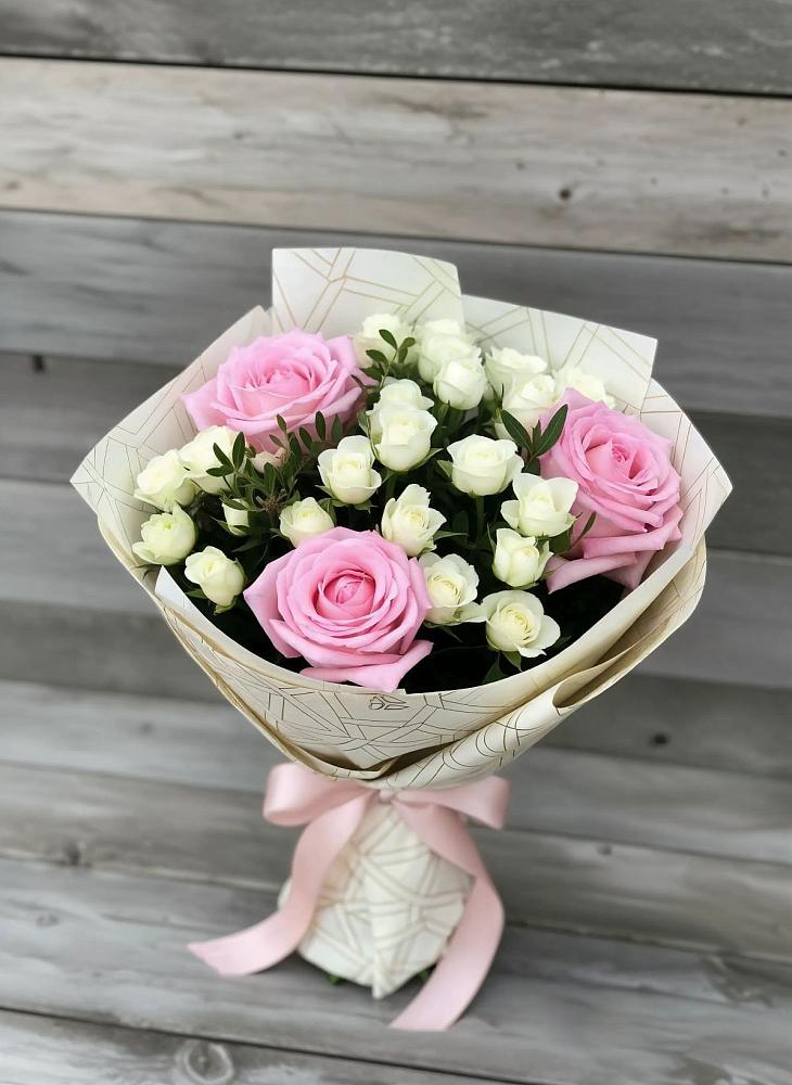 Букет цветов из: Розы в Починки