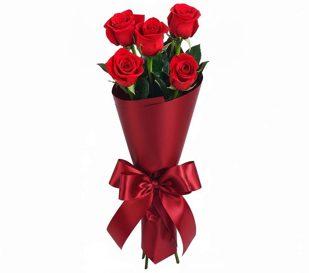 Букет 5 Красных роз Эдлесс Лав в Починки