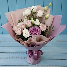 Букет цветов из:  Розы и Лизиантусы #REPLACE_PRED# Починки