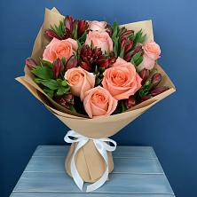 Букет цветов из:  Розы и Альстромерии в Починки