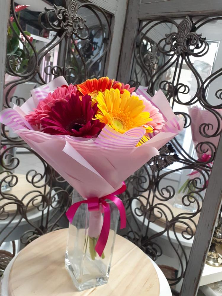 Букет цветов из: Герберы в Починки