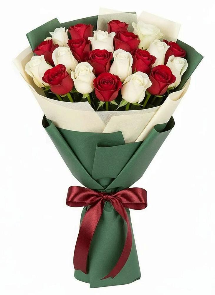 Букет Микс из красных и белых роз в Починки