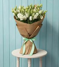 Букет цветов из:  Лизиантусы в Починки