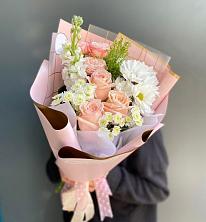 Букет цветов из:  Хризантемы и Розы в Починки