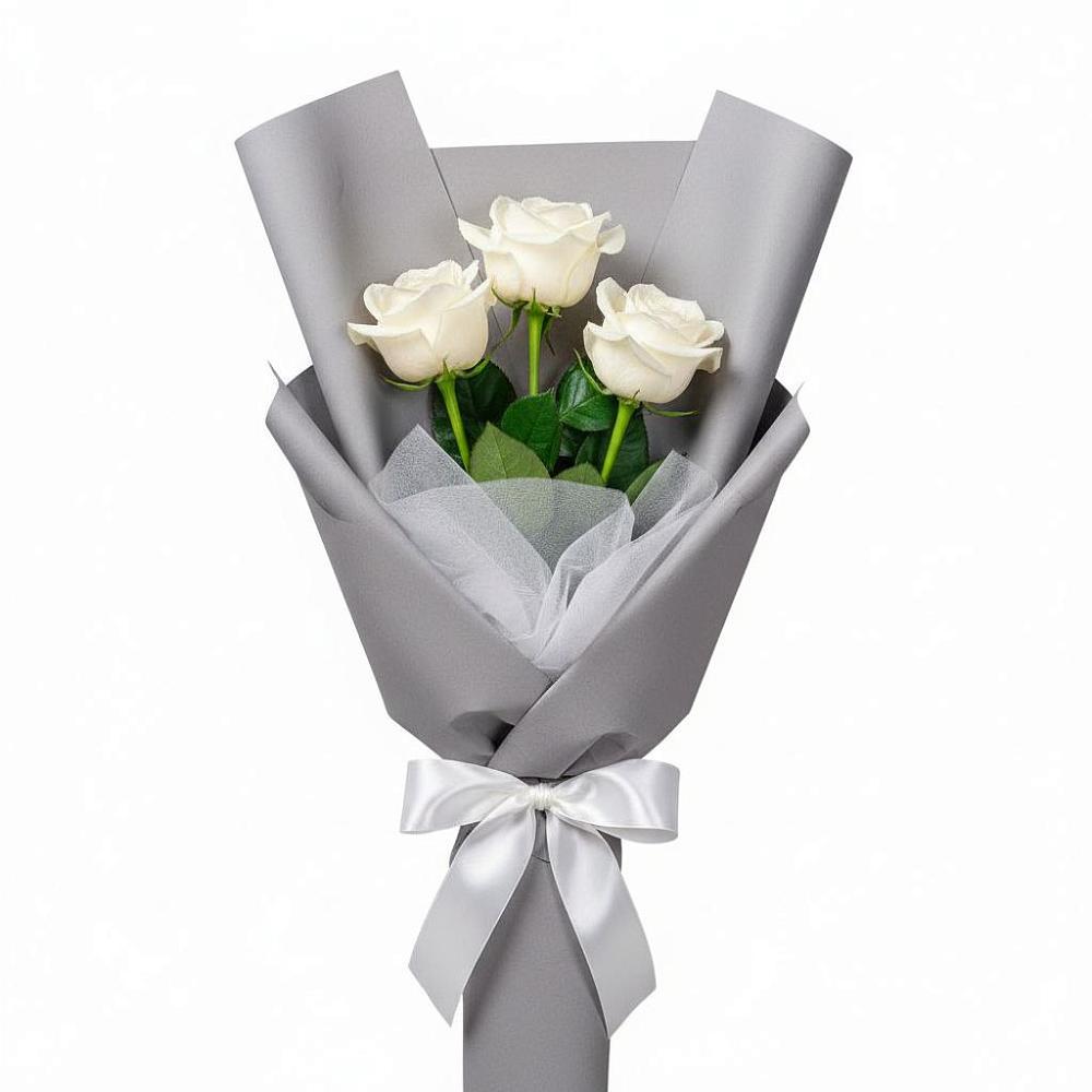 Букет 3 белые розы в Починки