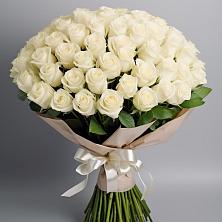 Букет 101 беля роза Белоснежка в Починки