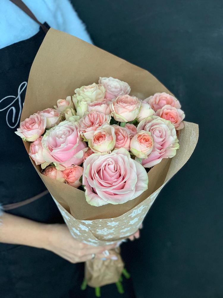 Букет цветов из: Хризантемы и Розы в Починки