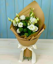 Букет цветов из:  Хризантемы и Лизиантусы в Починки