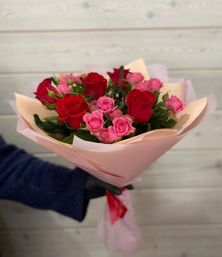 Букет цветов из: Розы в Починки