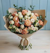 Букет цветов из:  Альстромерии и Розы в Починки