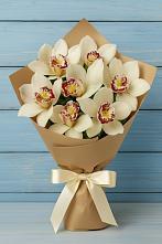 Букет цветов из:  Орхидеи и Розы в Починки